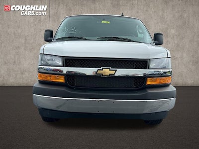 2025 Chevrolet Express Cargo 3500 WT
