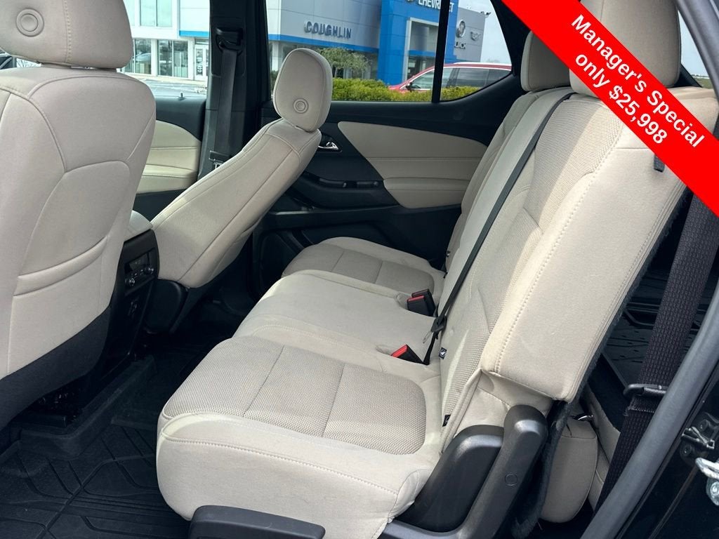 2023 Chevrolet Traverse LS