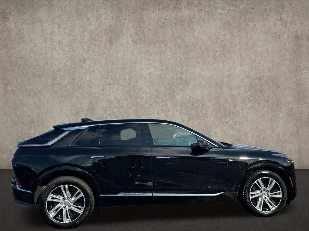 2024 Cadillac LYRIQ Tech