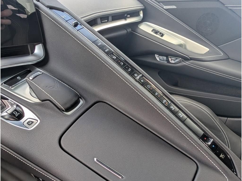 2025 Chevrolet Corvette E-Ray 1LZ