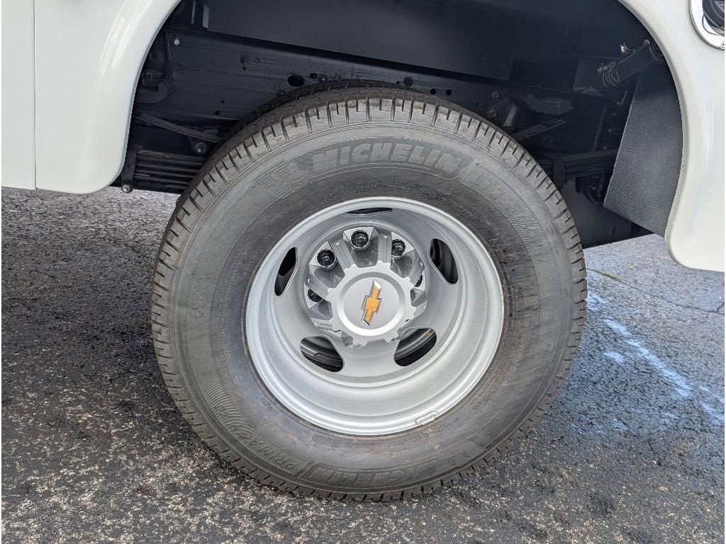 2025 Chevrolet Silverado 3500 HD Chassis Cab Work Truck