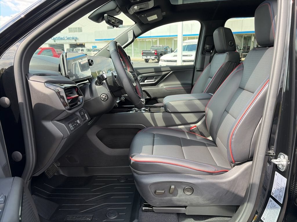 2025 Chevrolet Silverado EV RST - Max Range