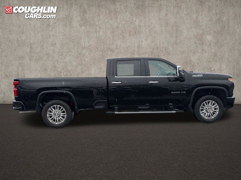 2022 Chevrolet Silverado 3500 HD High Country