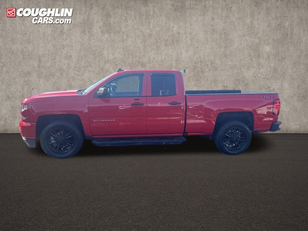 2018 Chevrolet Silverado 1500 Custom