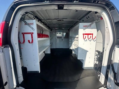 2025 Chevrolet Express Cargo WT