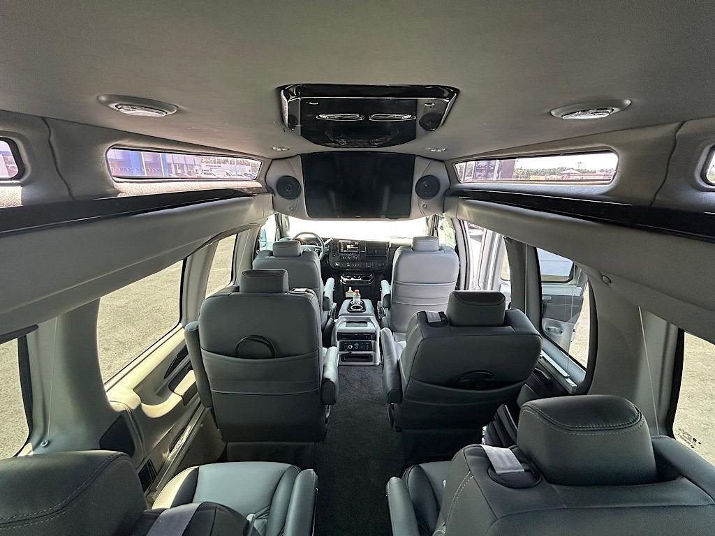 2025 Chevrolet Express Cargo 2500 WT
