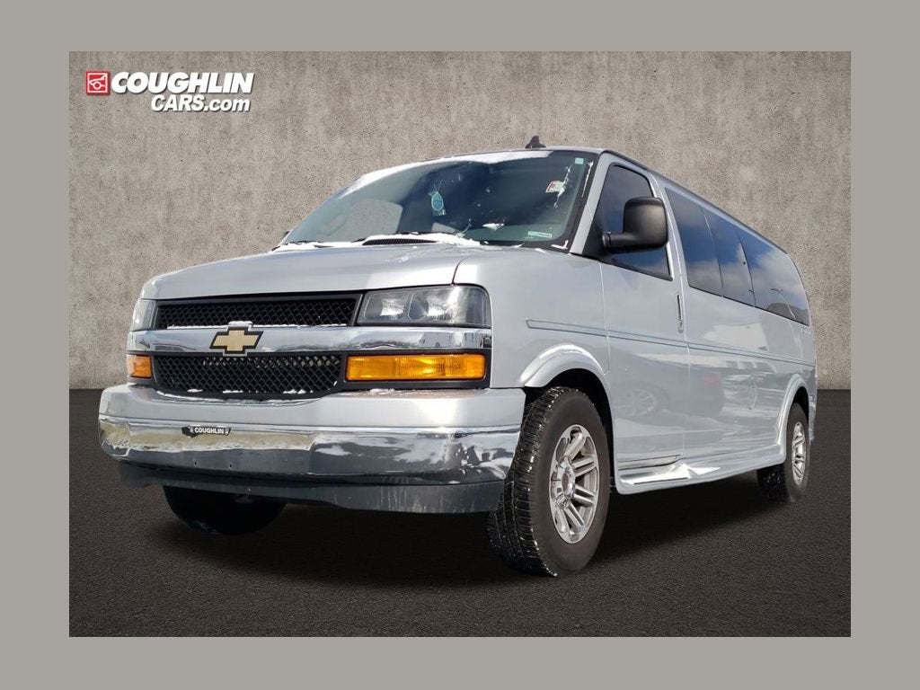 2023 Chevrolet Express Cargo 2500 WT