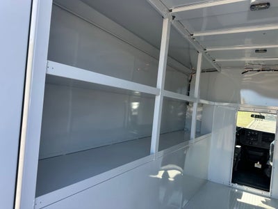 2025 Chevrolet Express Cutaway 3500 1WT