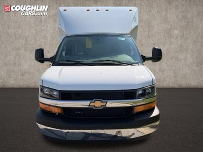 2026 Chevrolet Express Cutaway 3500 1WT