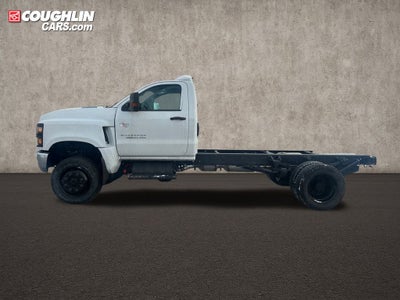 2024 Chevrolet Silverado 5500 HD Work Truck