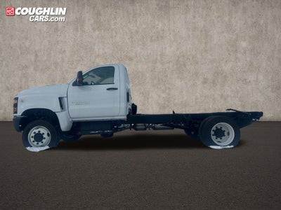 2024 Chevrolet Silverado 6500 HD Work Truck