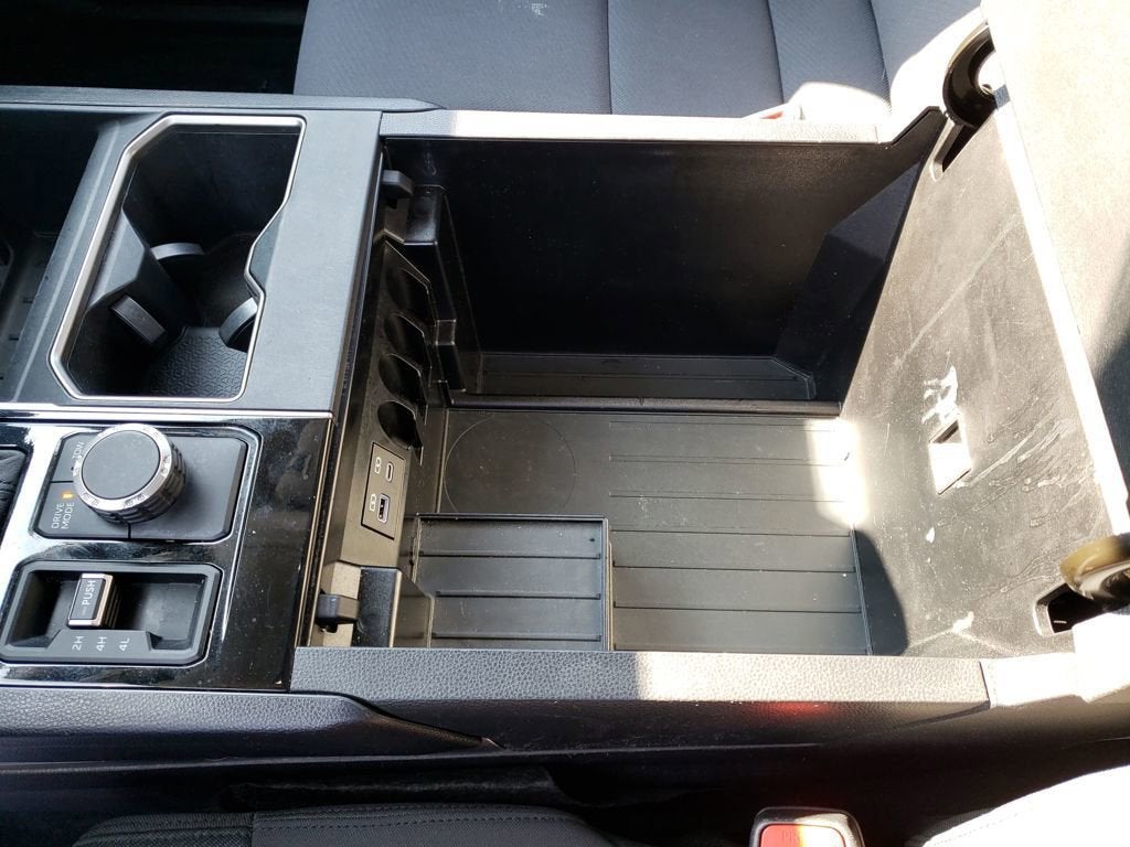 2023 Toyota Tundra 4WD SR5