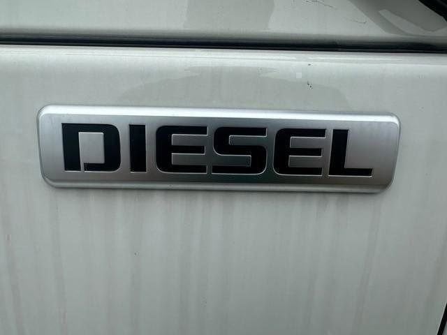 2024 Chevrolet Low Cab Forward 5500 XD Base