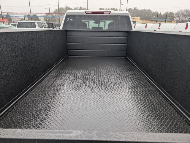 2025 GMC Sierra 3500 HD Chassis Cab Pro