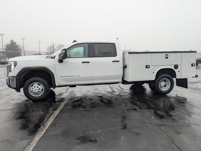 2025 GMC Sierra 3500 HD Chassis Cab Pro