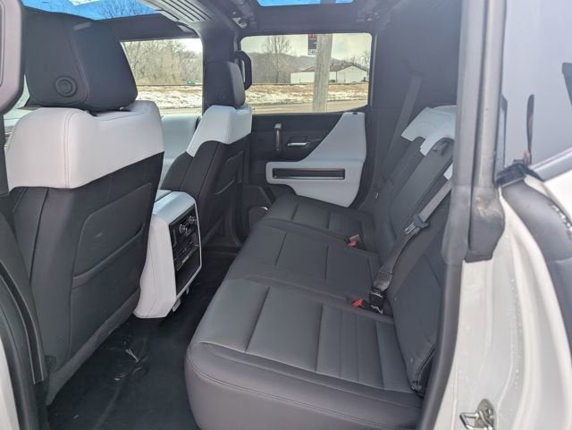 2024 GMC HUMMER EV SUV 2X