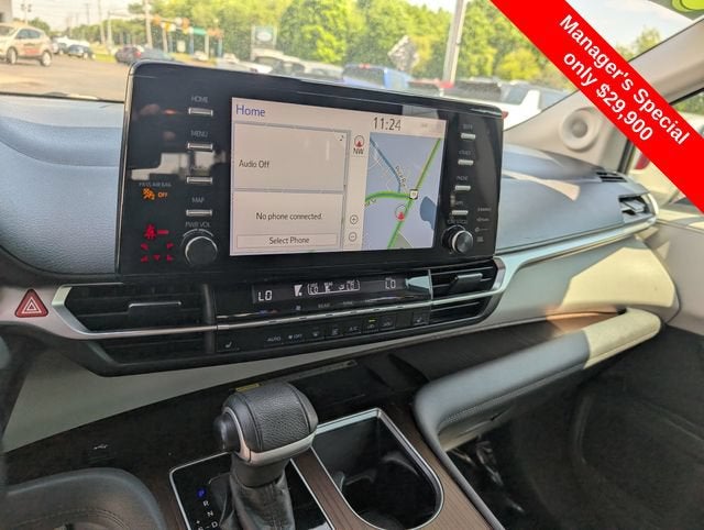 2021 Toyota Sienna XLE