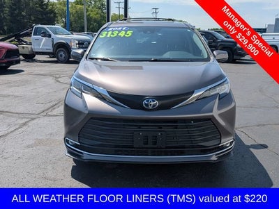2021 Toyota Sienna XLE