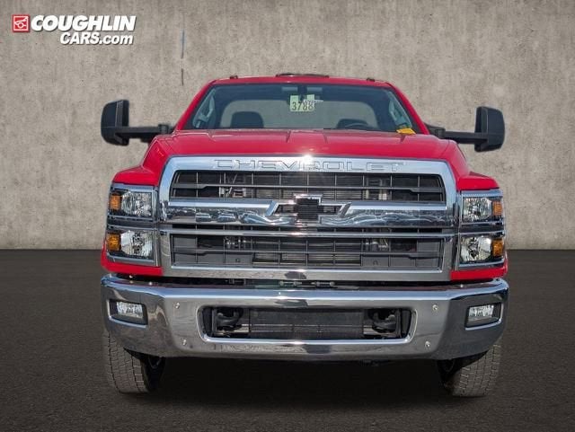 2024 Chevrolet Silverado 6500 HD Work Truck