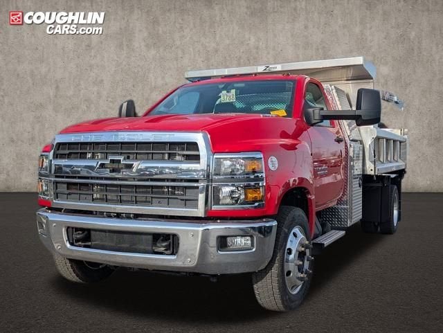2024 Chevrolet Silverado 6500 HD Work Truck